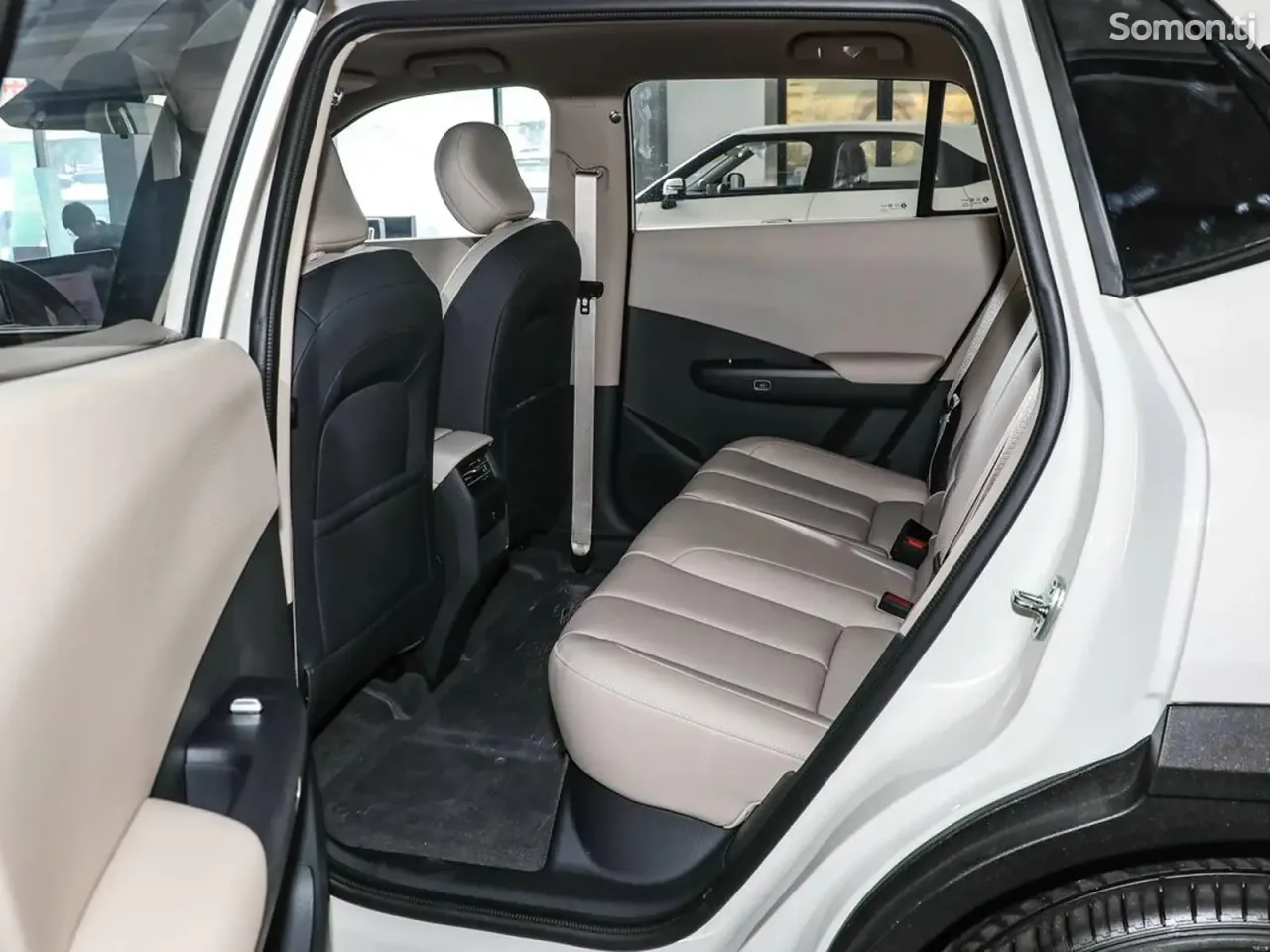 Dongfeng L7 2025 · AT