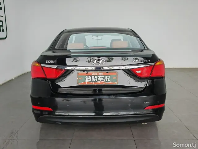 Hyundai Sonata 2014 · 1.8 AT