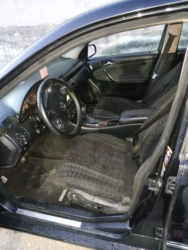 Mercedes-Benz C class 2005 · 2.0 AT