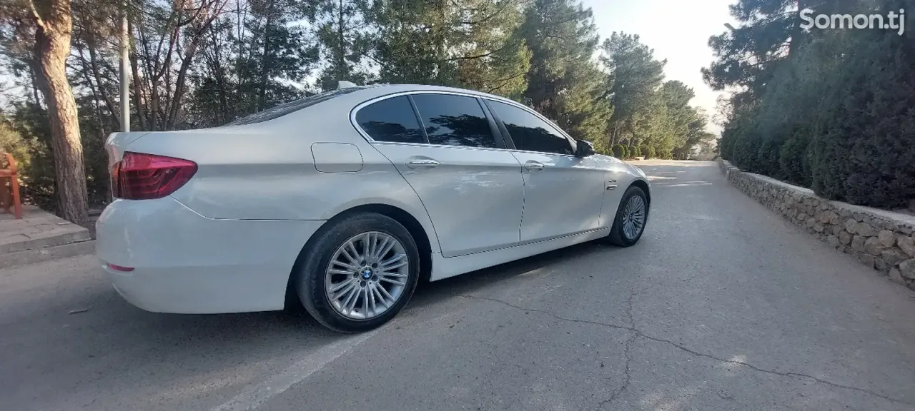 BMW 5 series 2014 · 2.0 AT