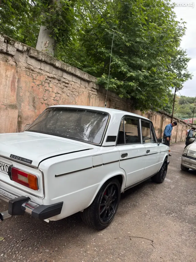 Lada (ВАЗ) 2106 2000 · 0.6 MT