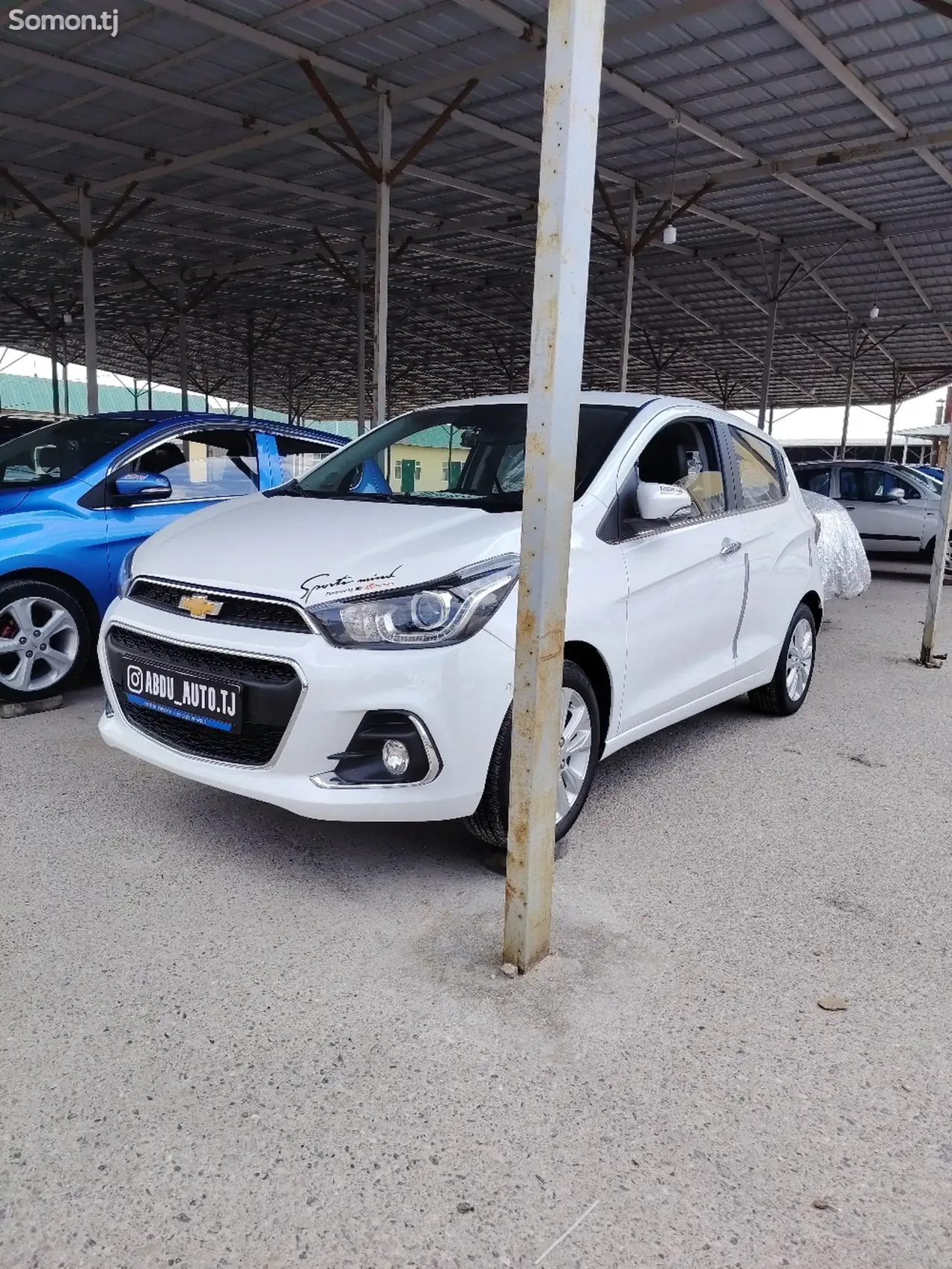 Chevrolet Spark 2015 · 1.0 AT