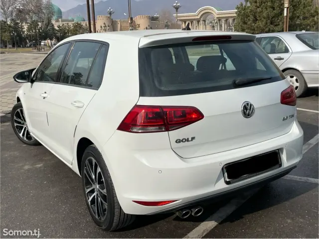 Volkswagen Golf 2014 · 2.0 AT