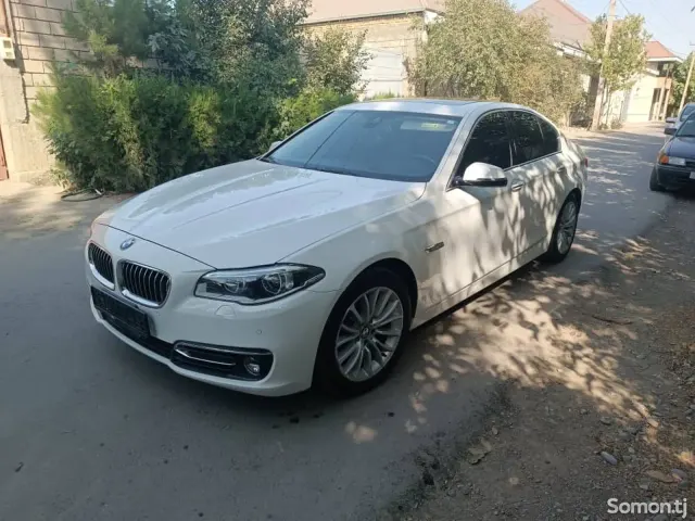 BMW 5 series 2015 · 2.0 AT