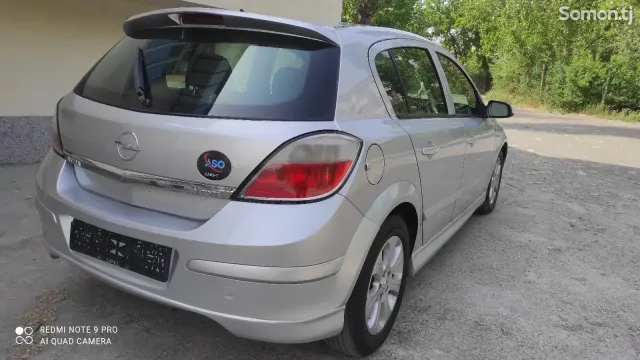 Opel Astra H 2007 · 1.9 MT