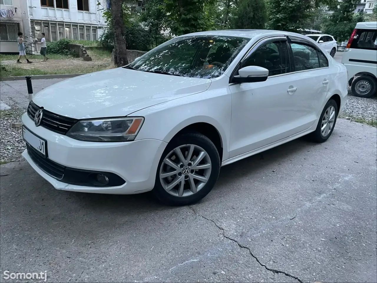 Volkswagen Jetta 2014 · 2.5 AT