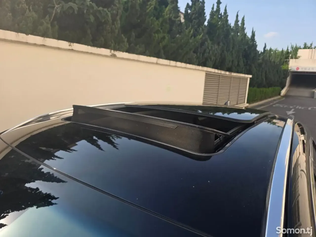 Hyundai Genesis 2021 · 2.5 AT