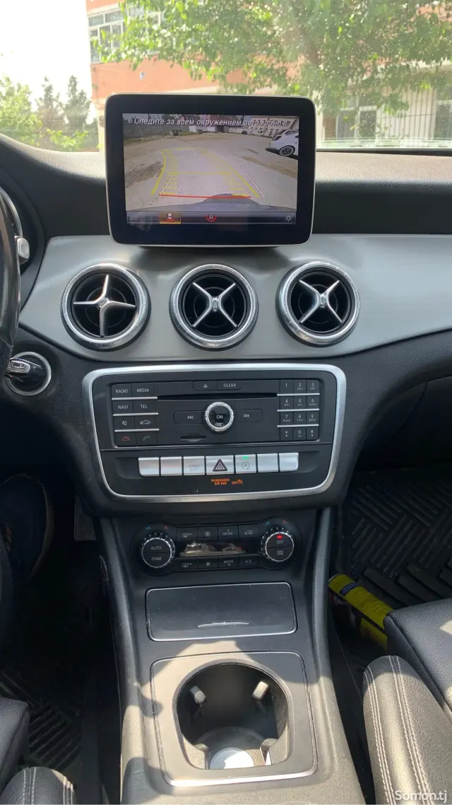 Mercedes-Benz CLA-Class 2018 · 2.0 AT
