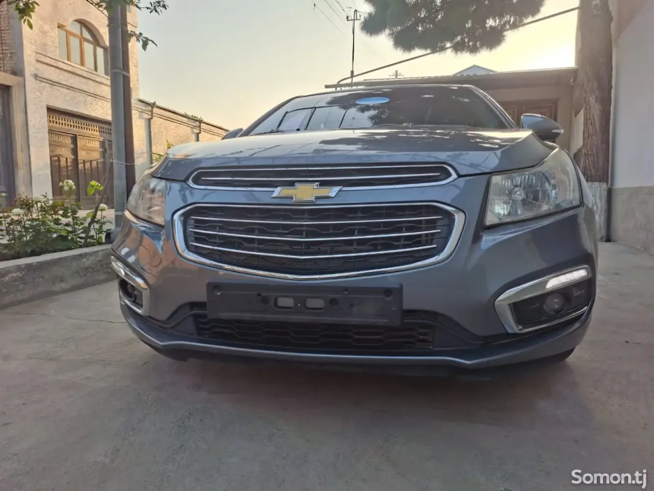 Chevrolet Cruze 2015 · 1.7 AT