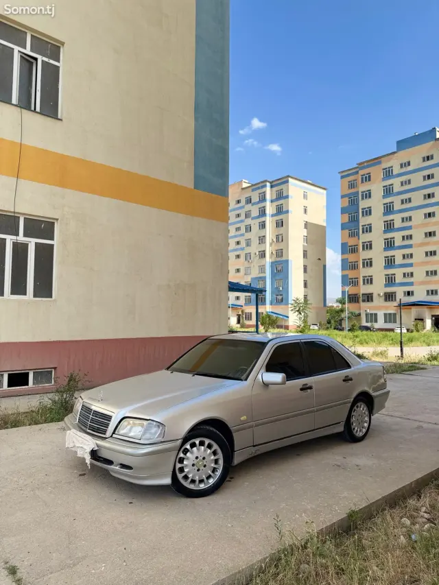 Mercedes-Benz C class 1998 · 1.8 MT