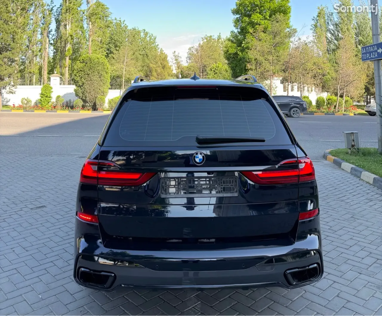 BMW X7 2021 · 4.0 AT