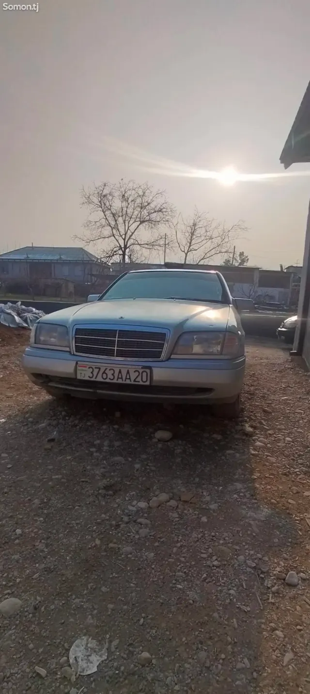 Mercedes-Benz C class 1994 · 1.8 MT