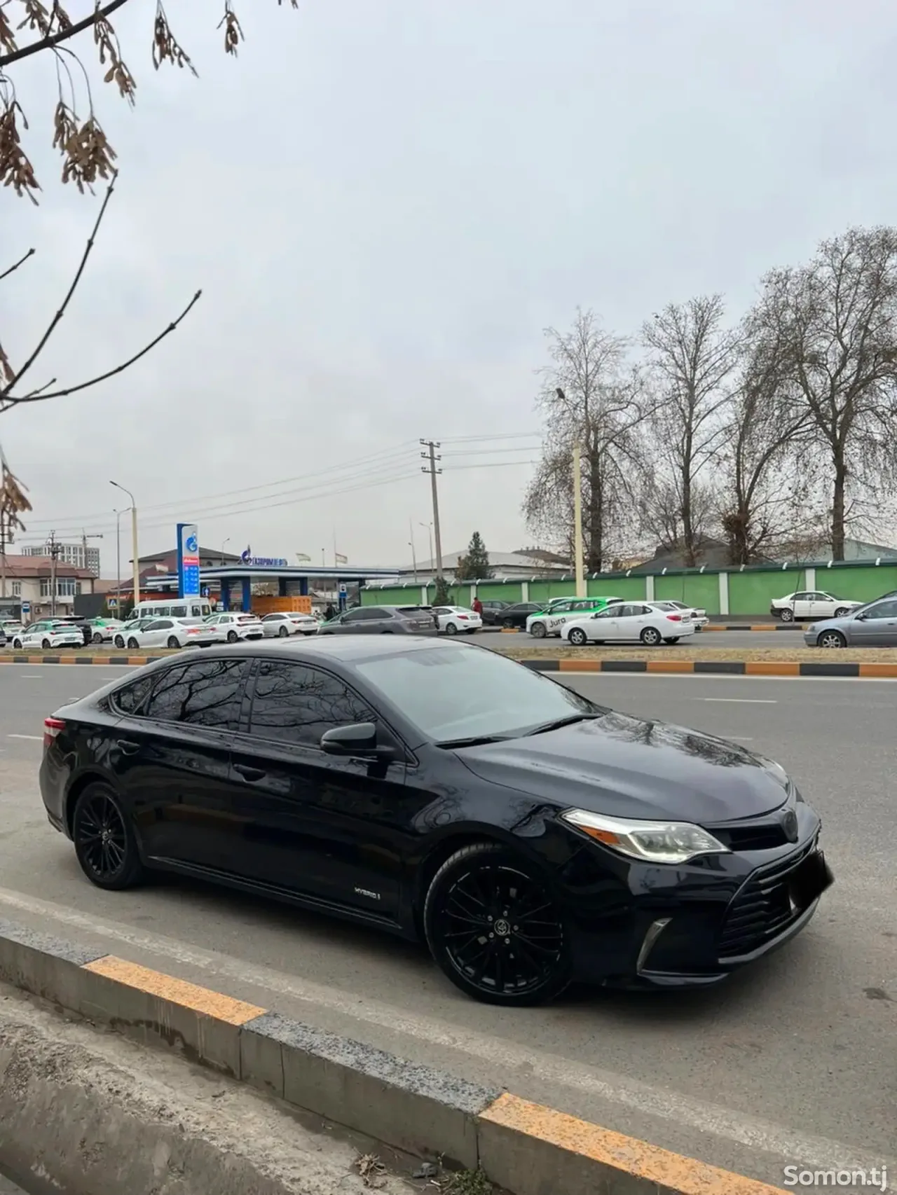 Toyota Avalon 2013 · 2.5 AT