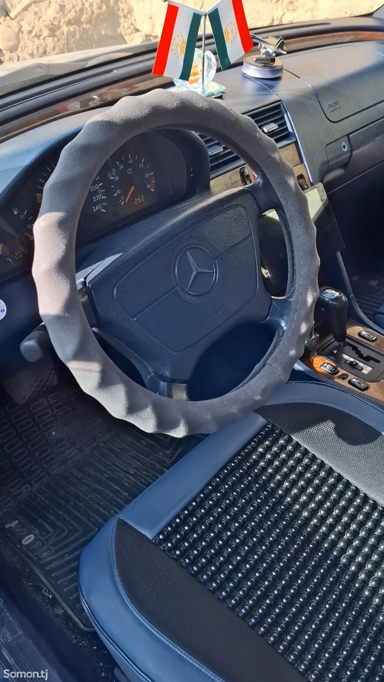 Mercedes-Benz C class 1995 · 2.0 AT