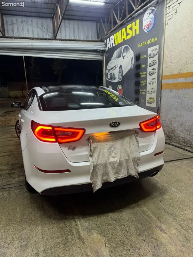Kia K5 2014 · 2.0 AT