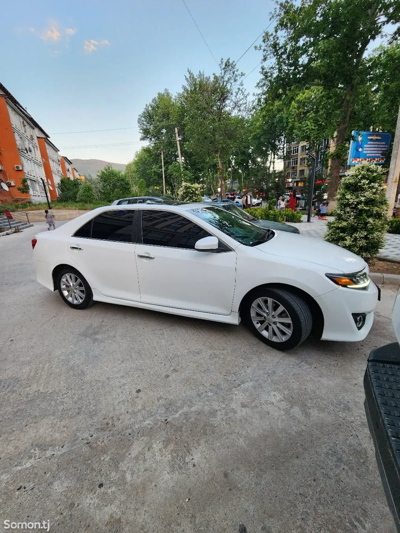 Toyota Camry 2014 · 2.5 AT