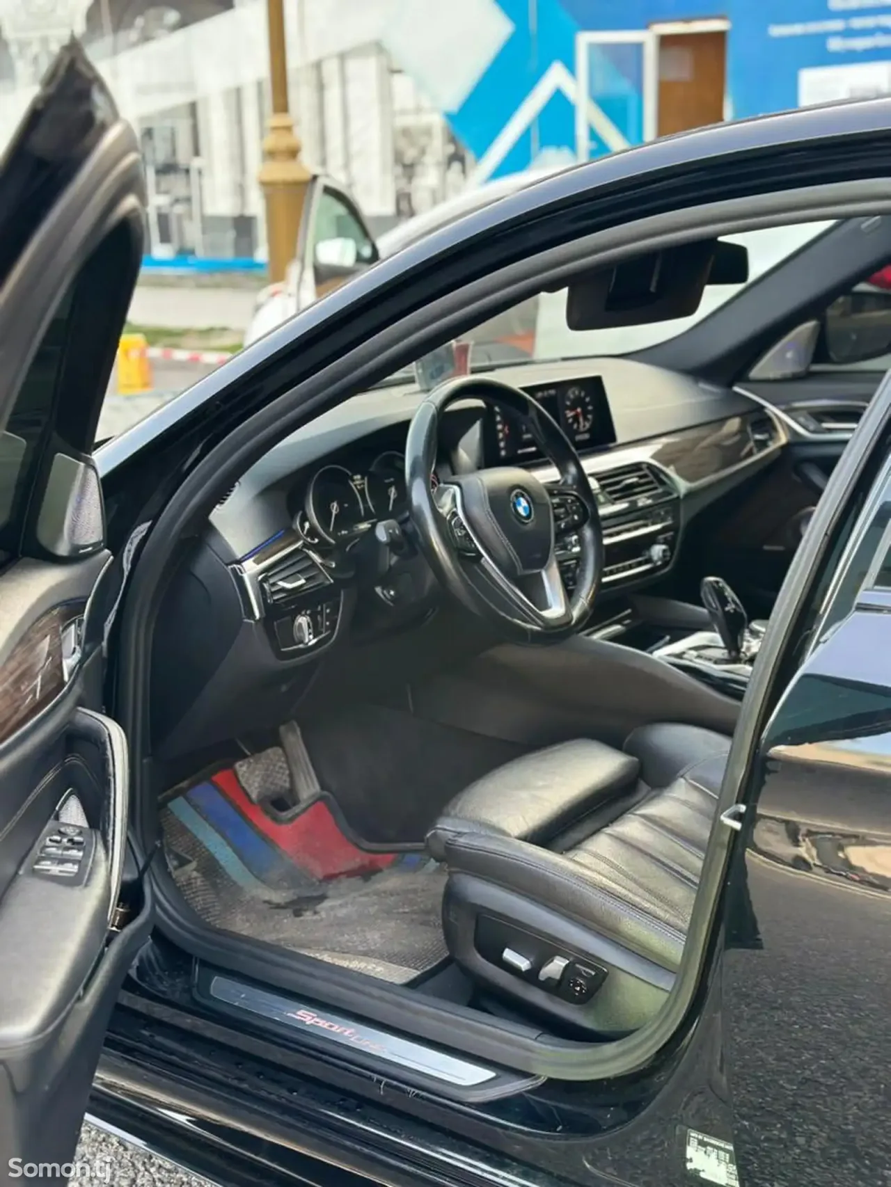 BMW 5 series 2019 · 2.0 AT