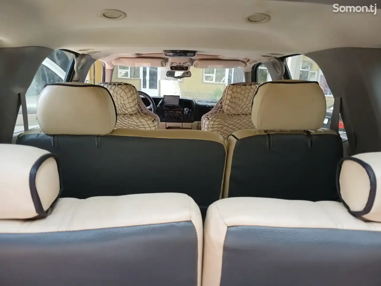 Chevrolet Tahoe 2004 · 5.3 AT