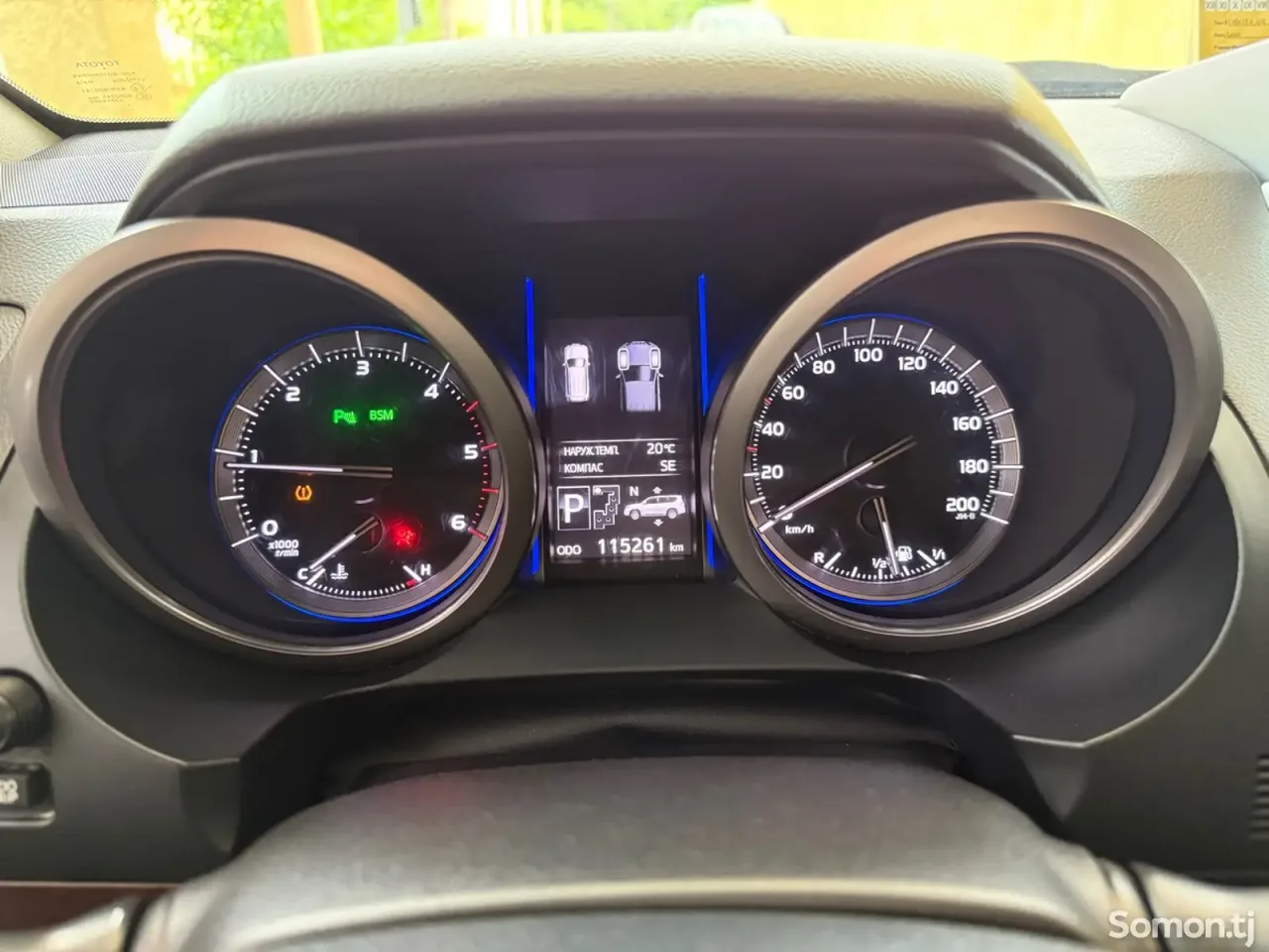Toyota Land Cruiser Prado 2016 · 2.8 AT