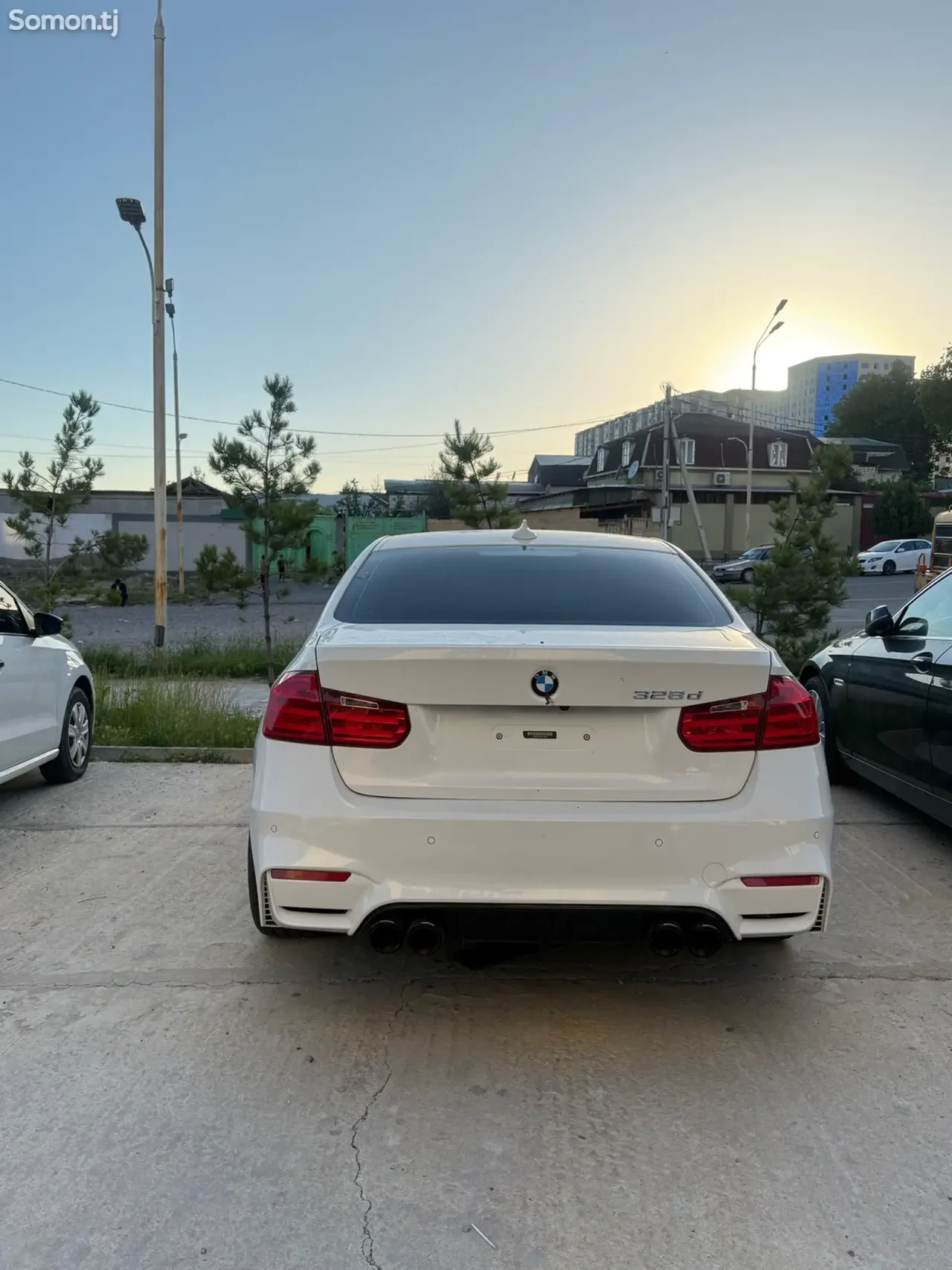 BMW 3 series 2014 · 2.8 AT