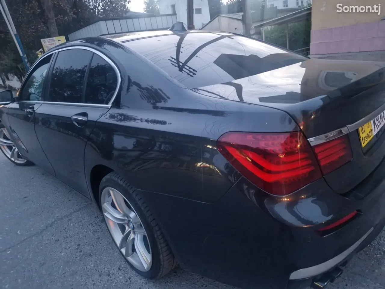 BMW 7 series 2014 · 3.0 AT
