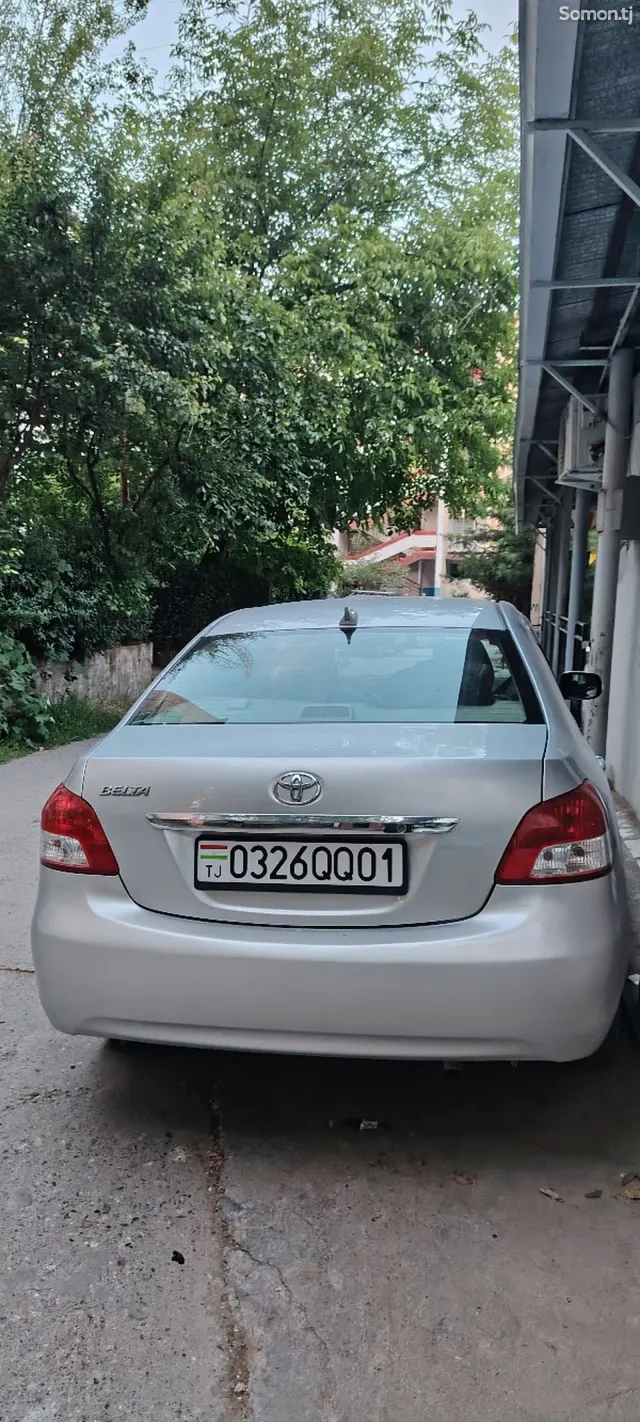 Toyota Belta 2009 · 1.3 AT