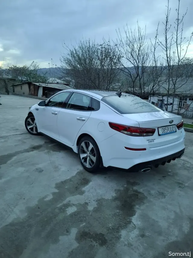 Kia Optima 2019 · 2.4 AT