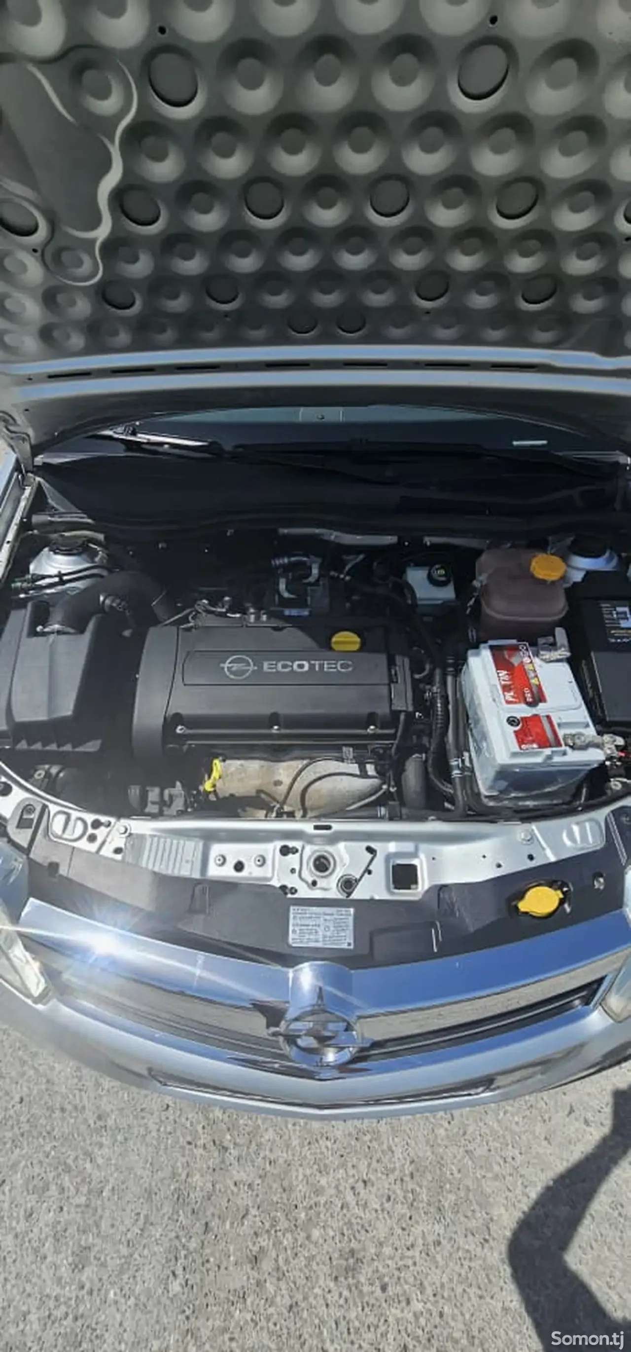 Opel Astra H 2007 · 1.6 MT