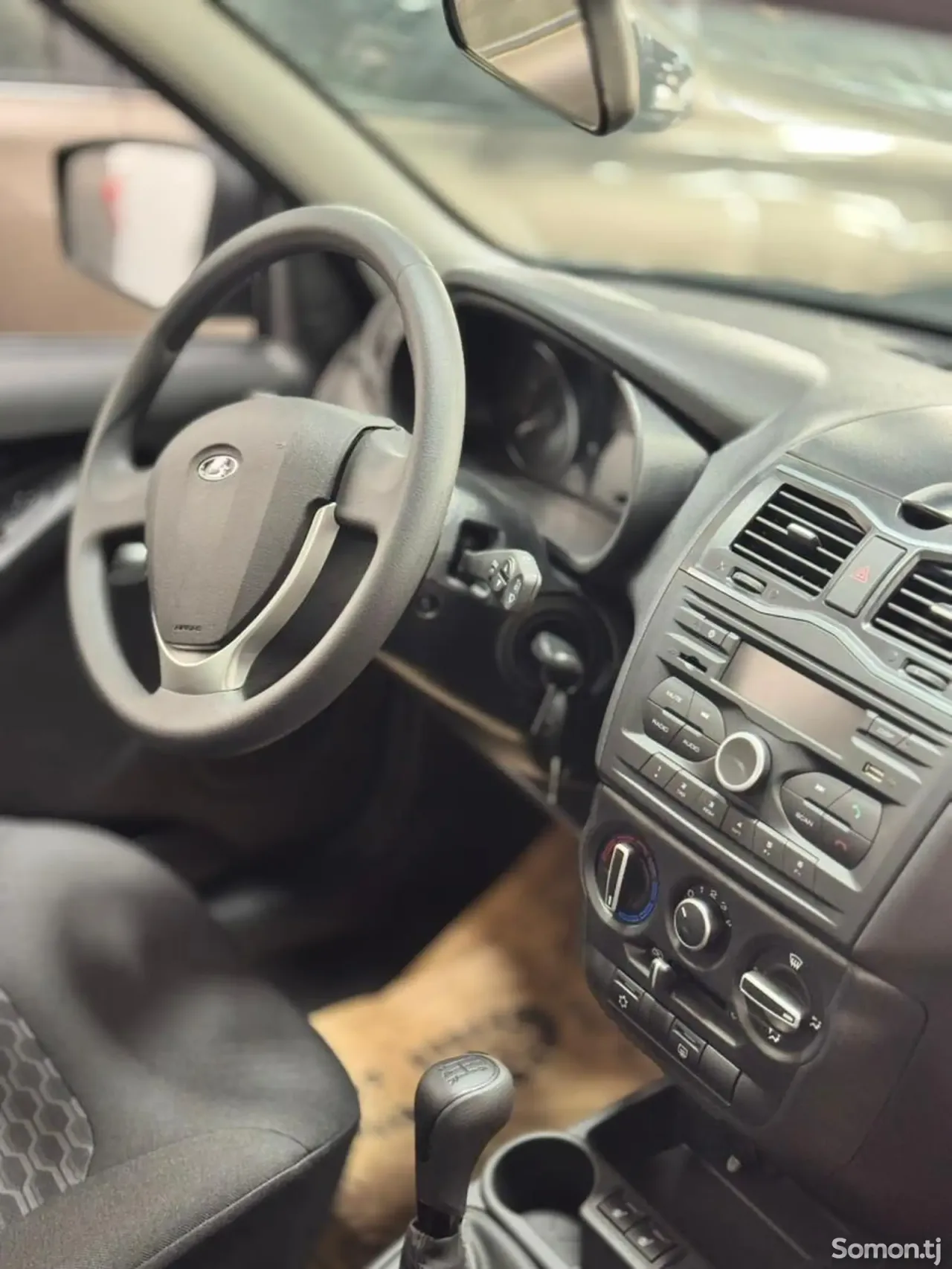 Lada (ВАЗ) Granta 2025 · 1.6 MT