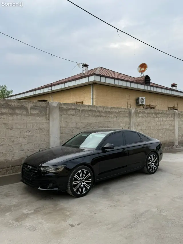 Audi A6 2012 · 2.0 AT