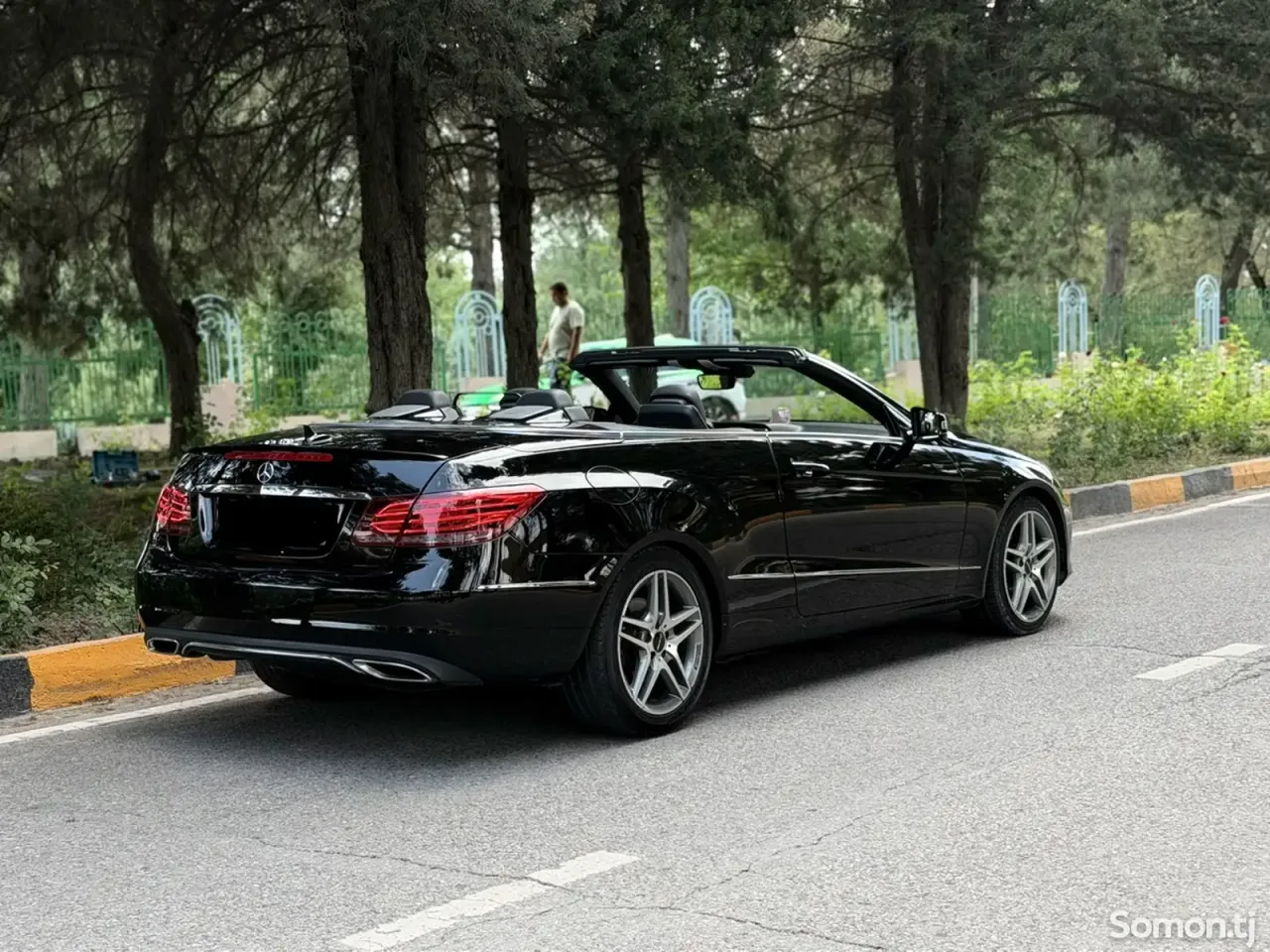 Mercedes-Benz E class 2014 · 3.5 AT