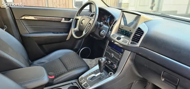 Chevrolet Captiva 2015 · 2.2 AT