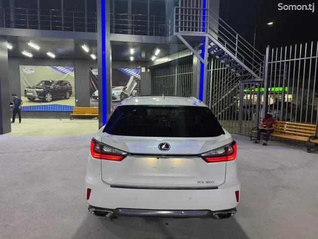 Lexus RX series 2017 · 3.5 AT