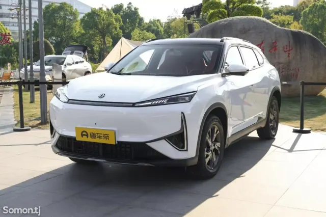 Dongfeng L7 2025 · AT