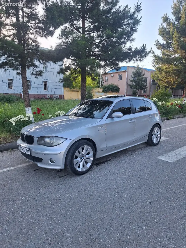 BMW 1 series 2006 · 1.8 MT