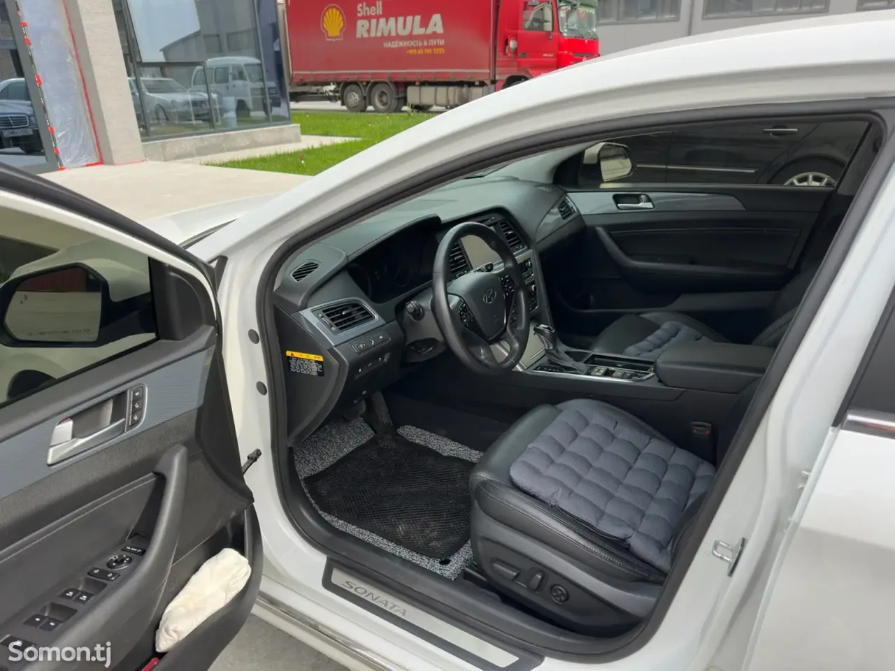 Hyundai Sonata 2015 · 2.0 AT