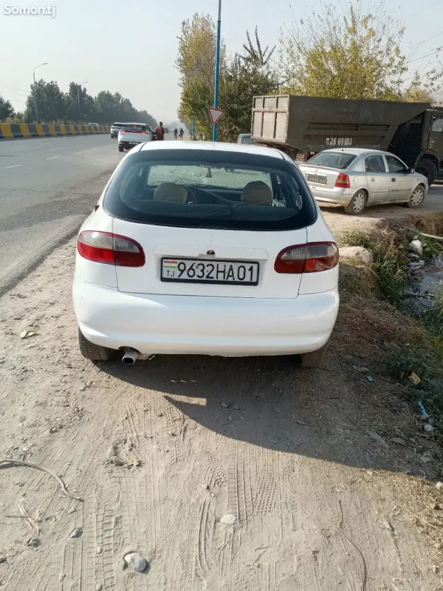 Daewoo Lanos 1998 · 1.6 MT