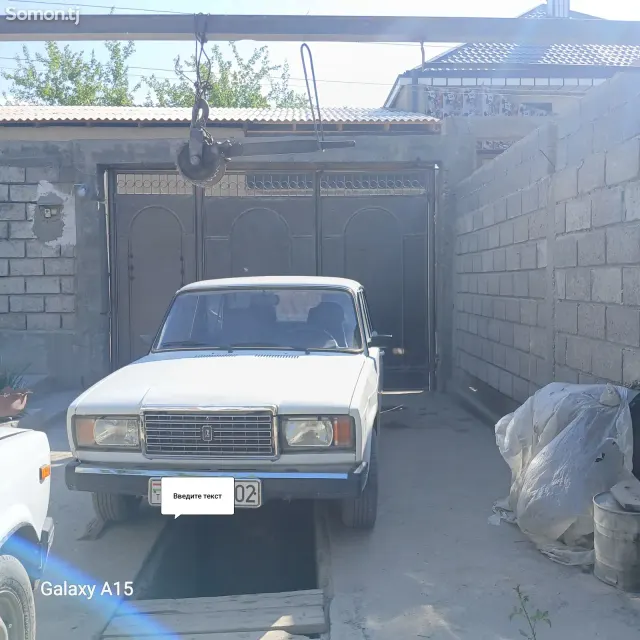 Lada (ВАЗ) 2107 2006 · 1.6 MT