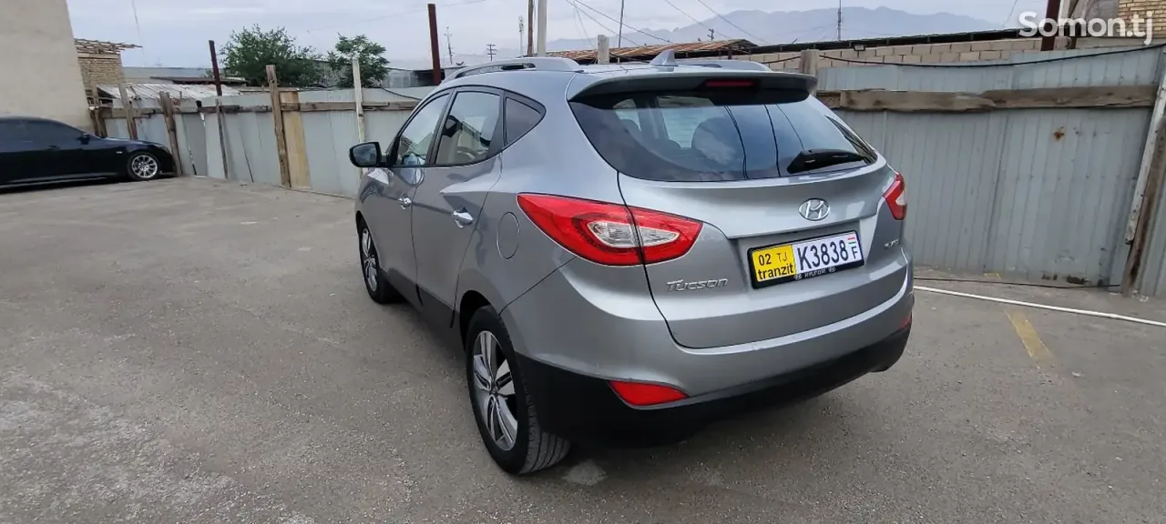 Hyundai Tucson 2014 · 2.0 AT