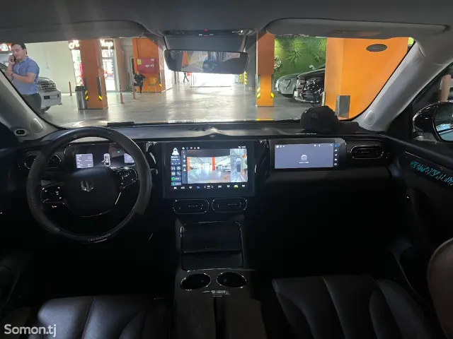 Leapmotor C11 2025 · AT