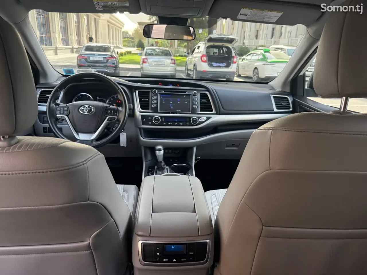Toyota Highlander 2018 · 3.5 AT
