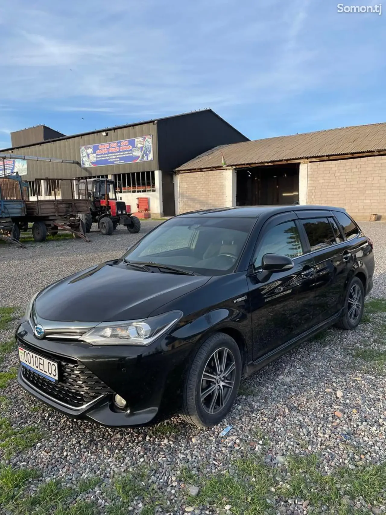 Toyota Fielder 2017 · 1.8 AT
