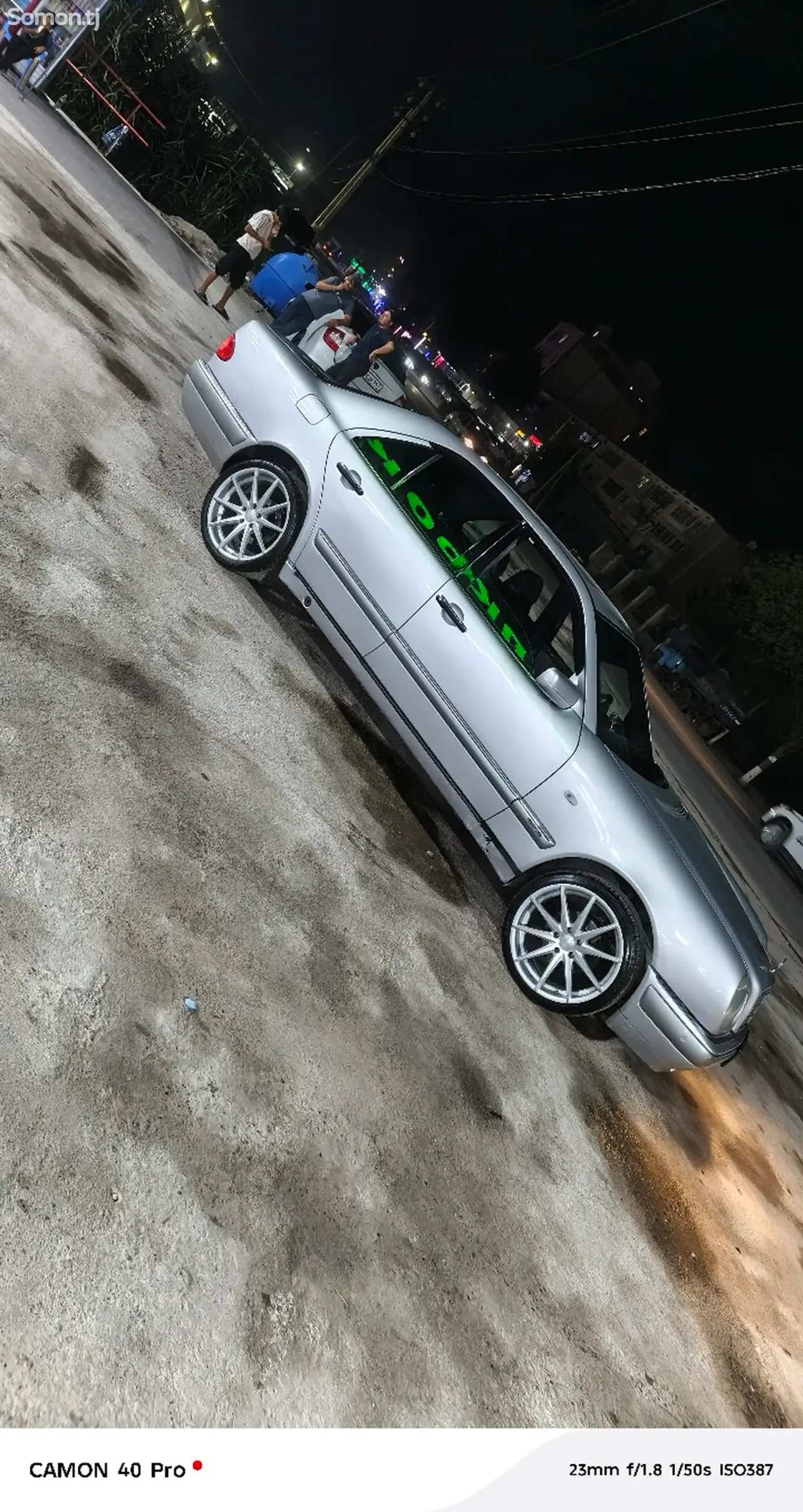 Mercedes-Benz E class 1997 · 2.0 MT