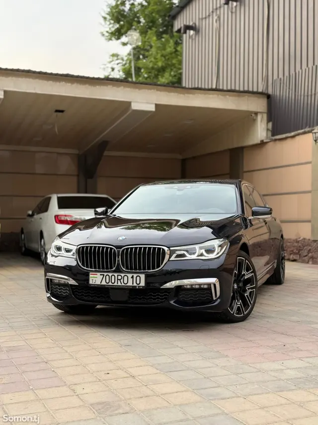 BMW 7 series 2018 · 3.0 AT