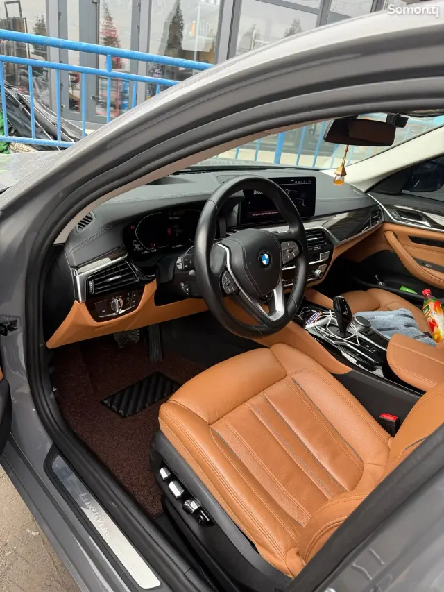 BMW 5 series 2020 · 2.0 AT