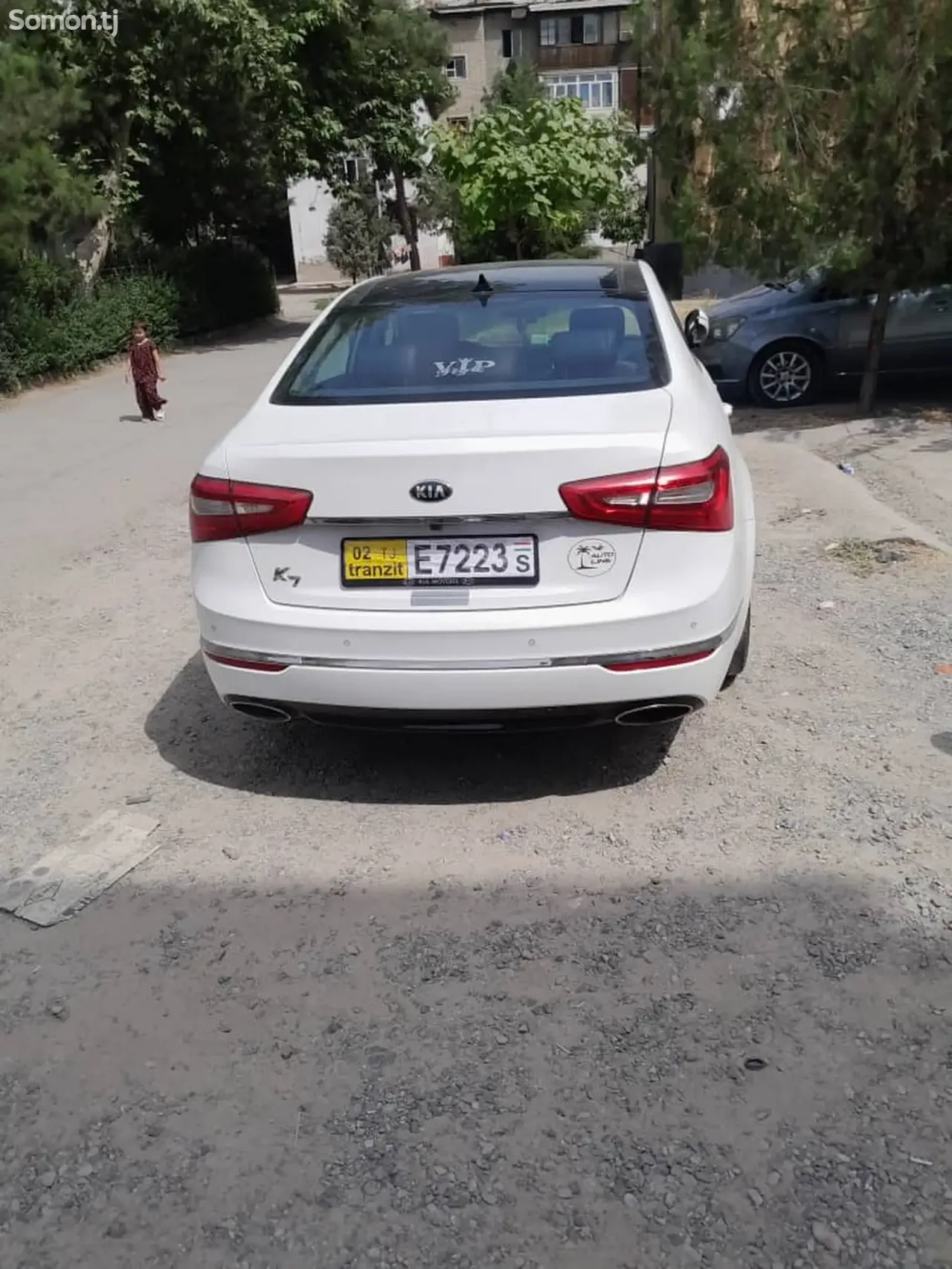 Kia K7 2015 · 2.4 AT