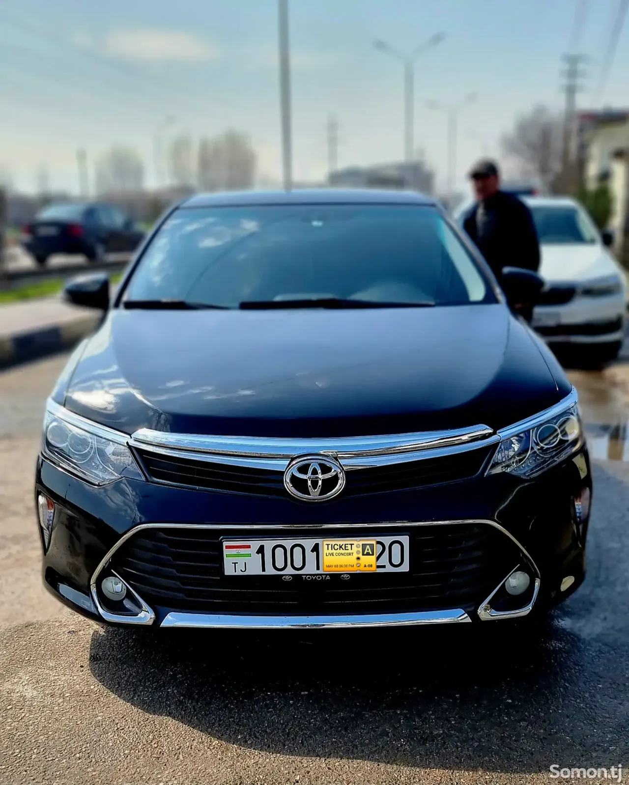 Toyota Camry 2015 · 2.5 AT