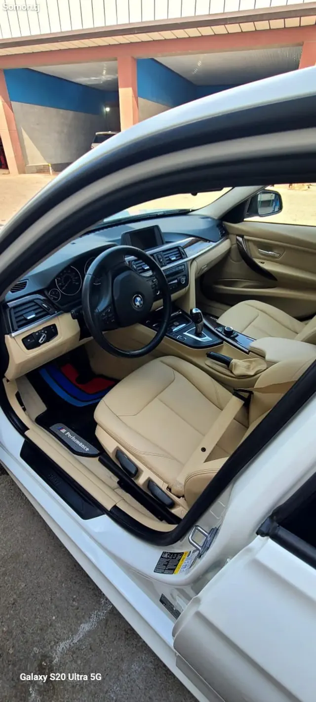 BMW M3 2014 · 2.0 AT