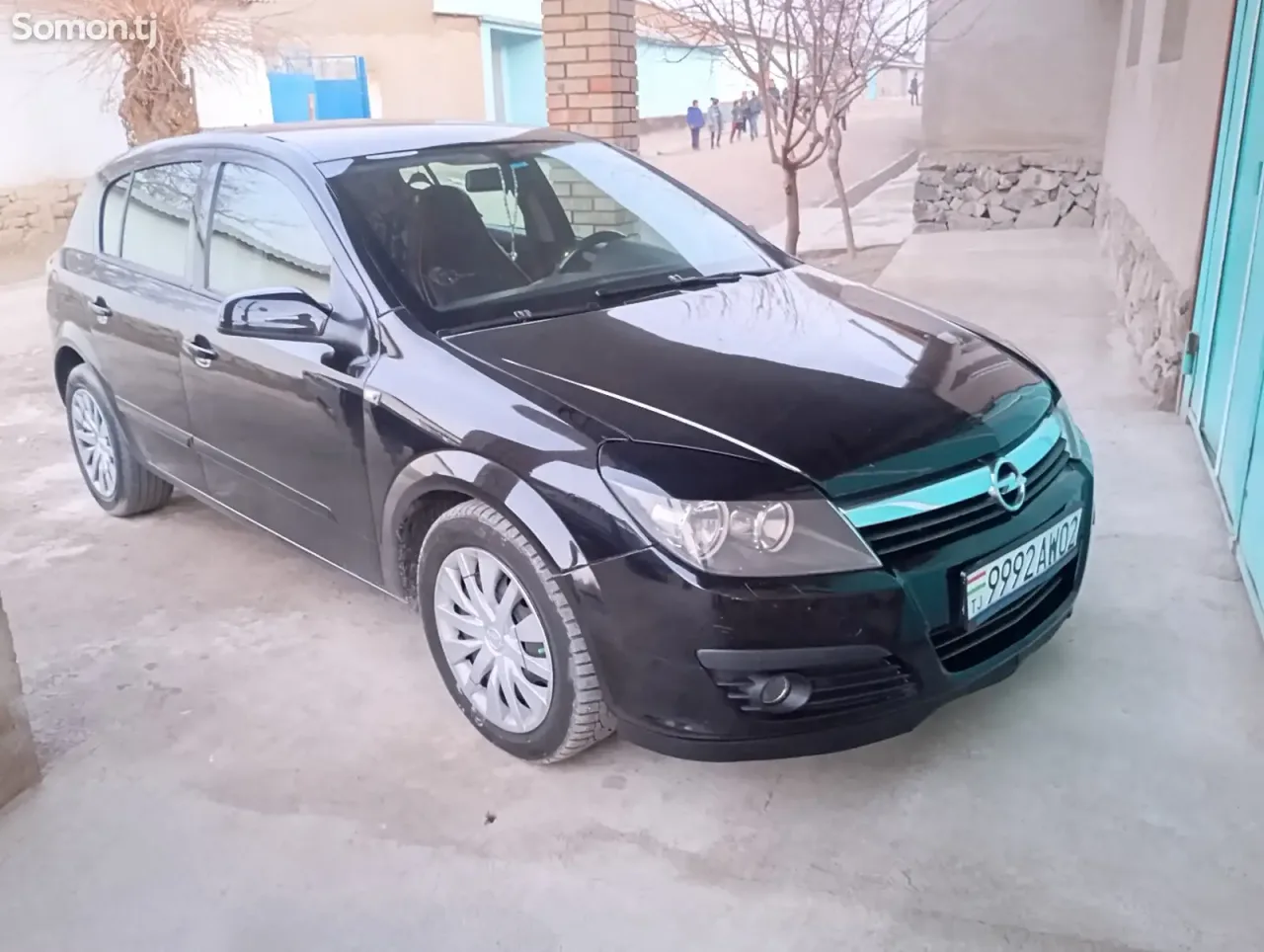 Opel Astra H 2006 · 1.6 MT