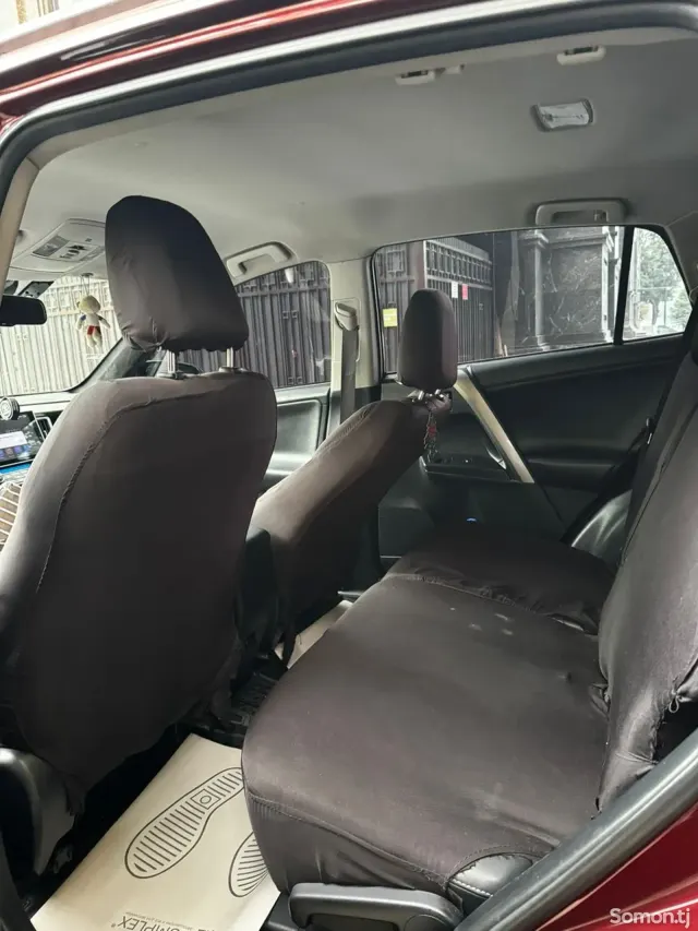 Toyota RAV 4 2017 · 2.0 AT